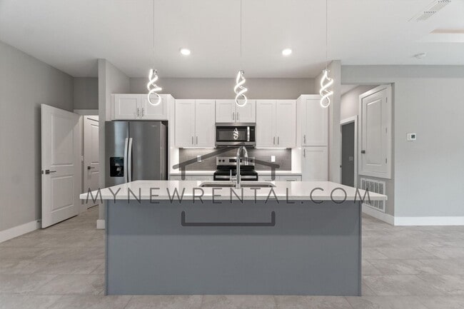 Building Photo - Deposit-Free! Modern, energy efficient hom...