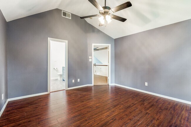 Building Photo - 1402 Indian Trl