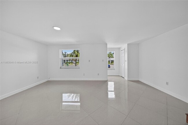 Building Photo - 301 Bonaventure Blvd
