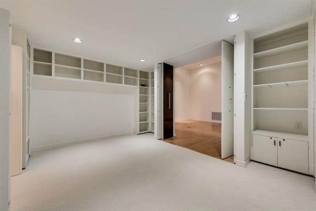 Building Photo - 3730 Holland Ave