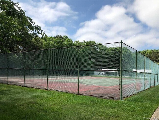 Building Photo - 79 Bailey Ct