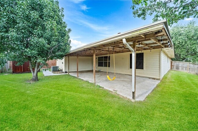 Building Photo - 10950 Linden Gate Dr