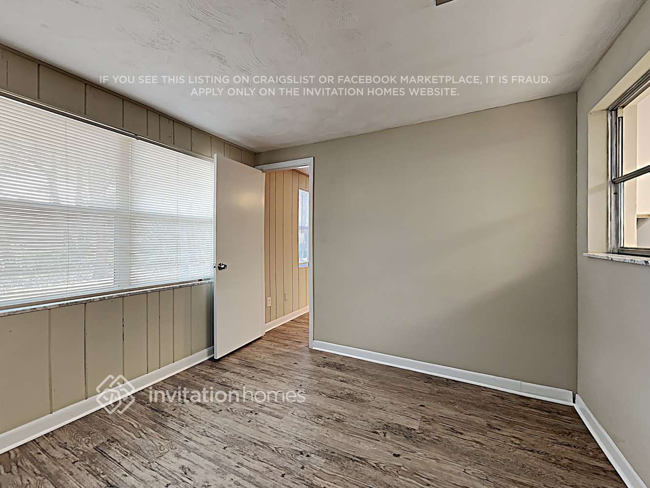 Building Photo - 2332 Harn Blvd