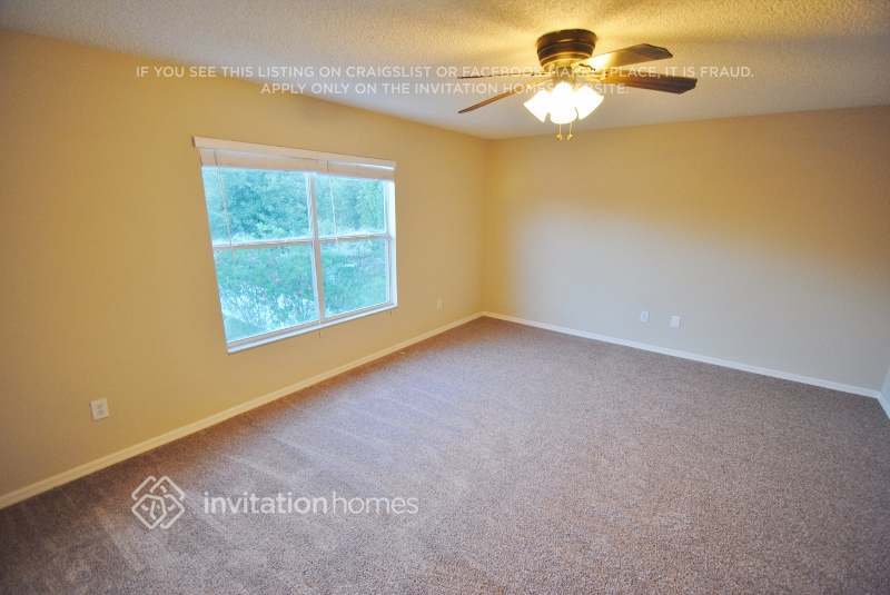 Building Photo - 2740 Daybreak Dr