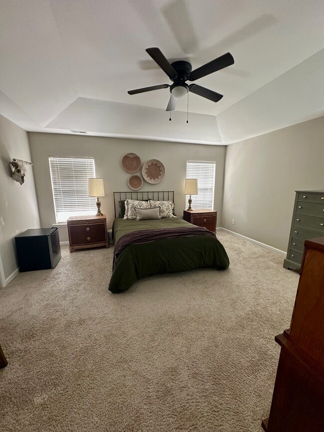 Building Photo - 809 Roni Ct