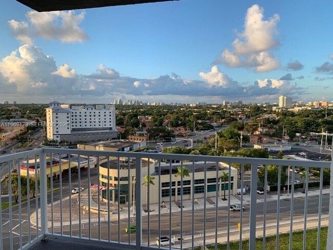 Building Photo - 1 Glen Royal Pkwy