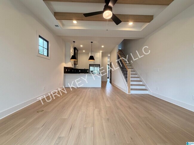 Building Photo - 1194 Windsor Sq