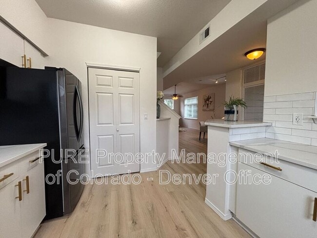 Building Photo - 6484 Silver Mesa Dr