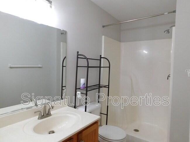 Building Photo - 7907 Cottesmore Terrace