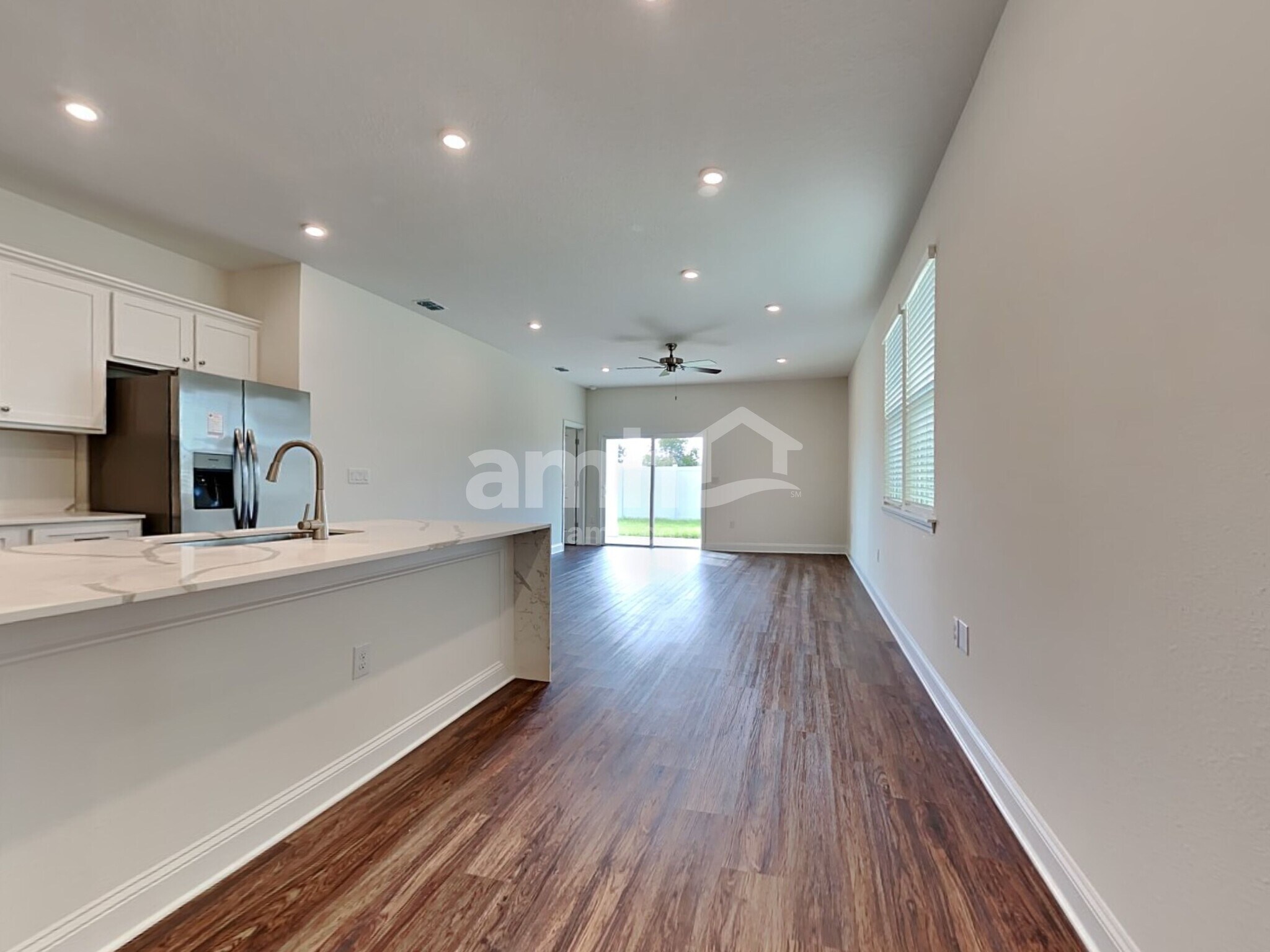 Building Photo - 359 Onate Cir