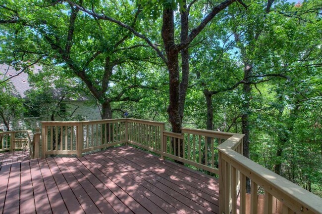 Building Photo - 12610 Mcnelly Trail