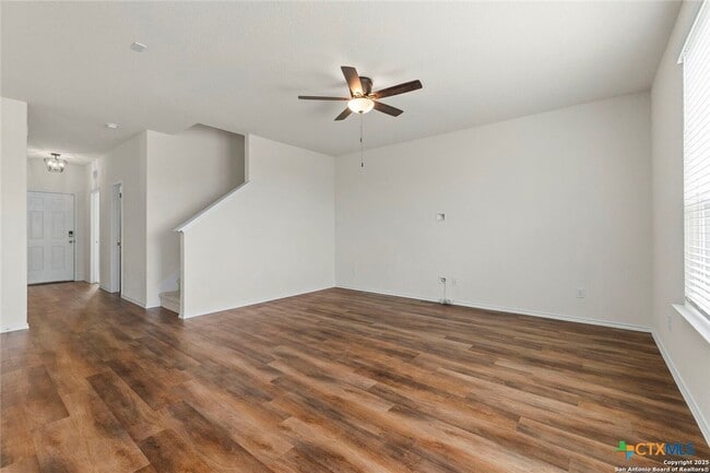 Building Photo - 162 Hazy Glade Dr
