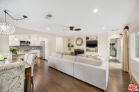 Building Photo - 1039 26th St