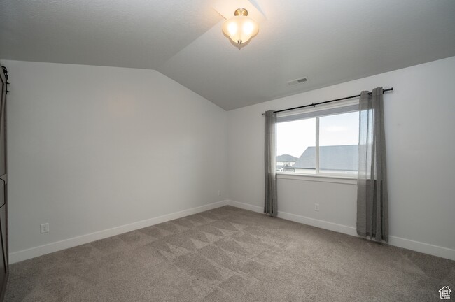 Building Photo - 16087 S Truss Dr
