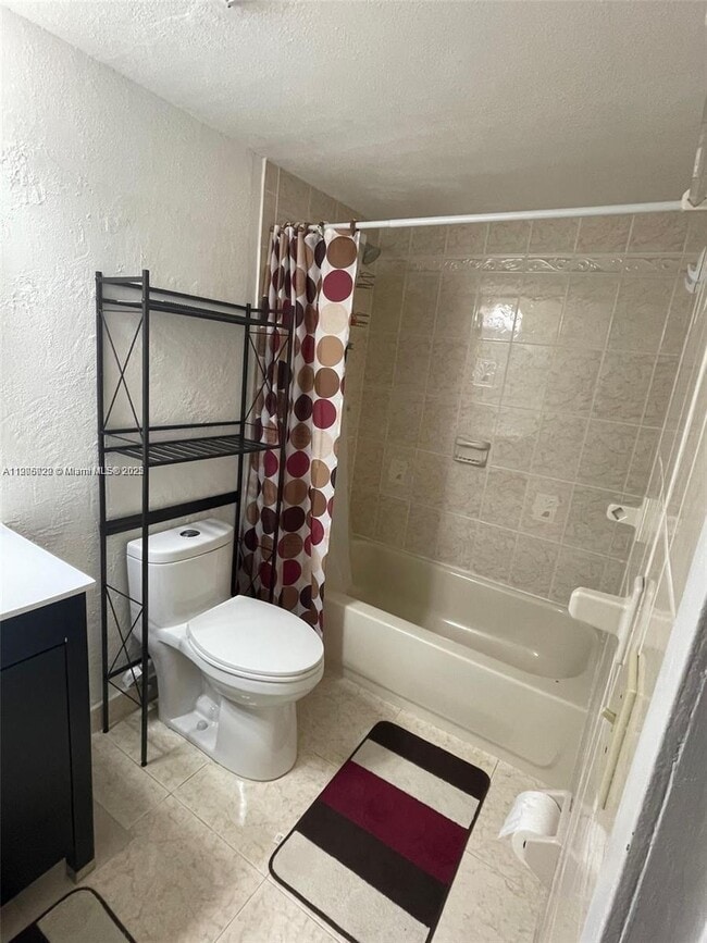 Building Photo - 10302 NW 9th St Cir