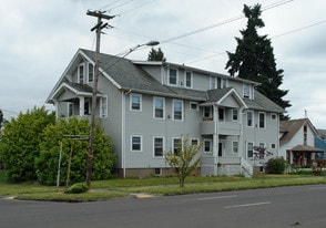 Building Photo - 717 SW 4th St