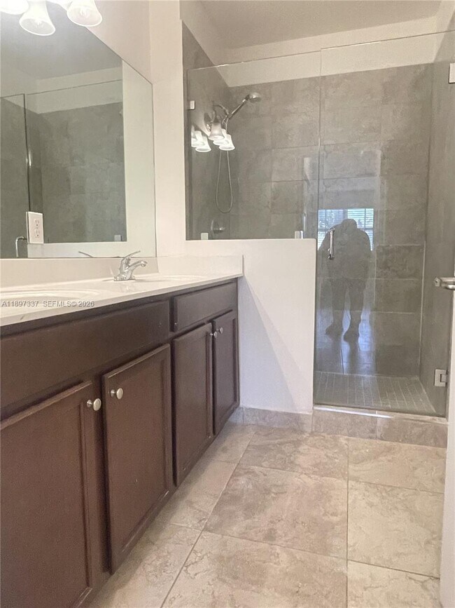 Building Photo - 210 NW 109th Ave