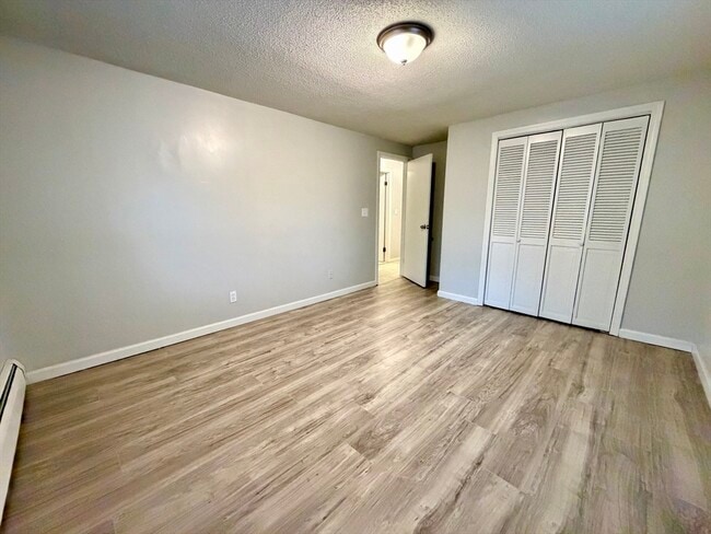 Building Photo - 22 Simpson Cir