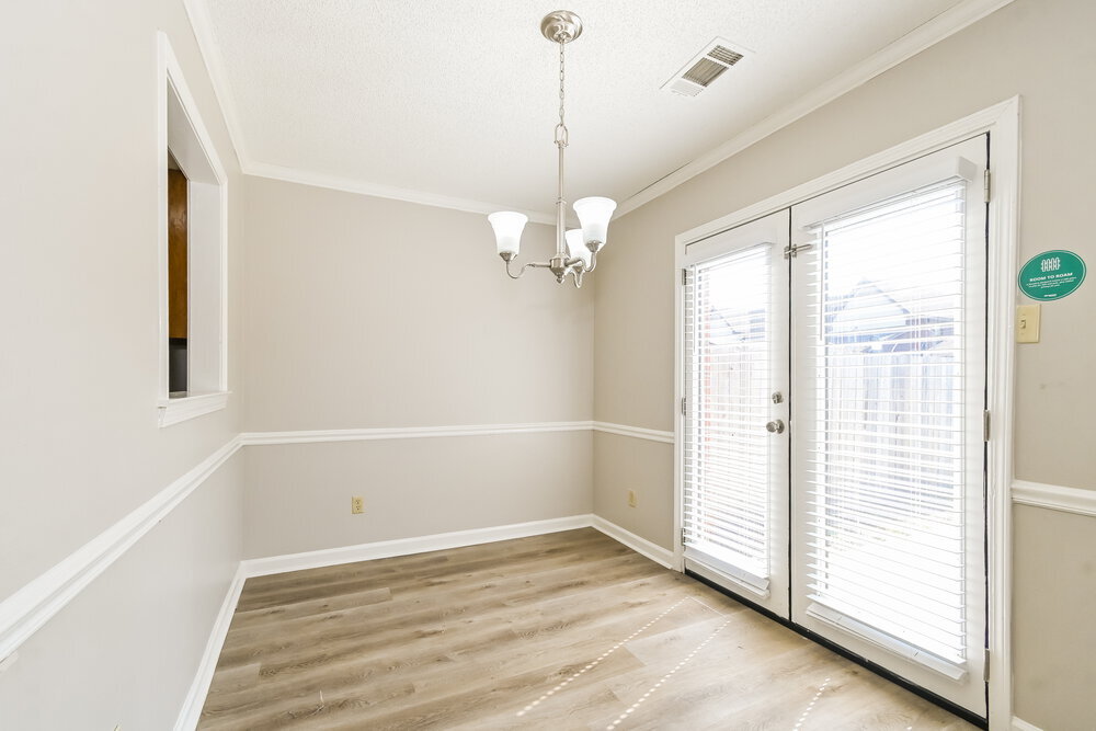 Building Photo - 7786 Hickory Meadow Rd