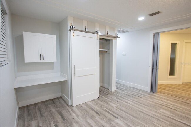 Building Photo - 111 E 143rd Ave