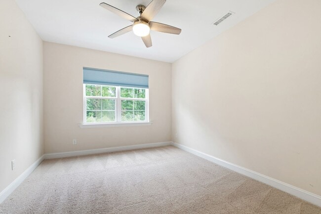 Building Photo - Live Beautifully in This Upgraded 4-Bedroom Home in Apex!