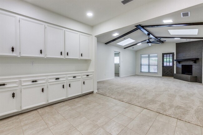 Building Photo - 1213 Mill Valley Dr