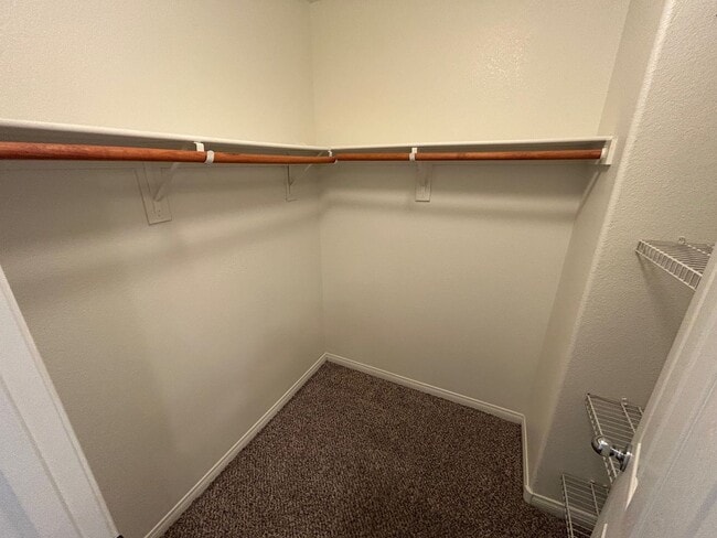 Building Photo - SOUTHWEST LAS VEGAS PROEPRTY WITH 3 BED, 3...