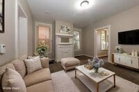 Building Photo - Greenup Duplex