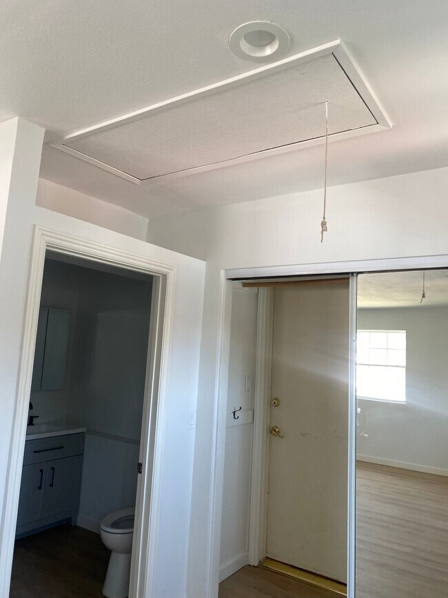 Building Photo - 22002 Prairie St