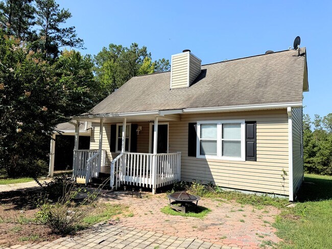 Building Photo - 535 Gilley Rd