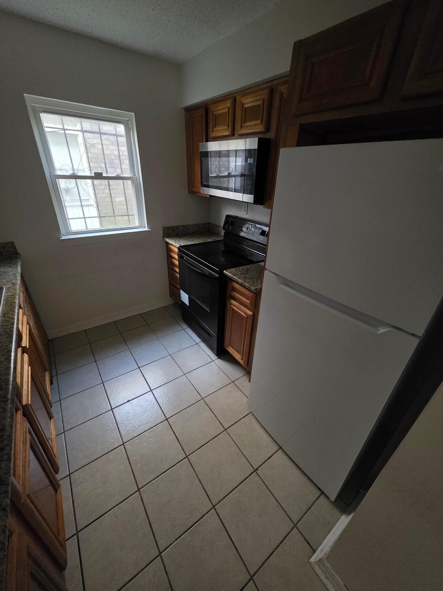 Building Photo - 6847 Mayo Blvd