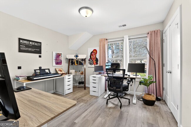 Building Photo - 5259 Cloud St