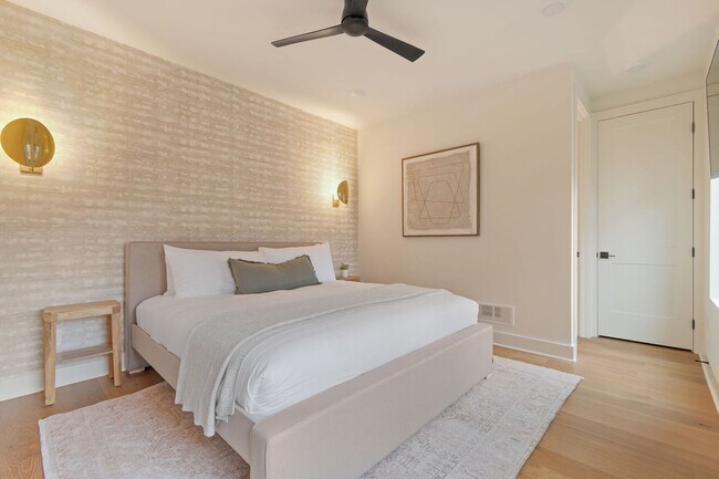 Building Photo - 1117 3rd Ave S