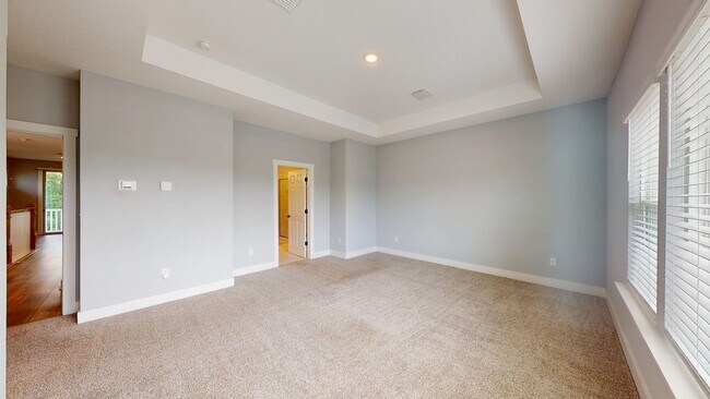 Building Photo - Stunning 3-Bedroom, 2.5-Bath Villa in The ...