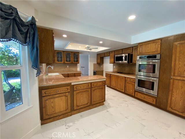 Building Photo - 2072 Maverick Cir