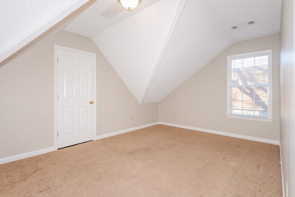 Building Photo - 8421 Trinity Rd