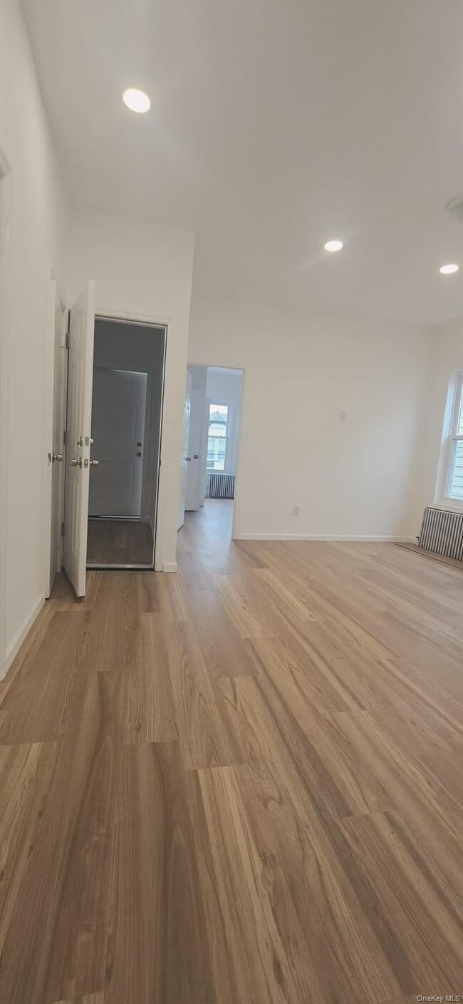 Building Photo - 78-29 68th Ave