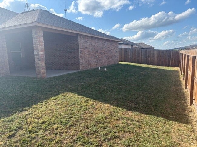Building Photo - Great home located in Cache, OK. Mountain ...