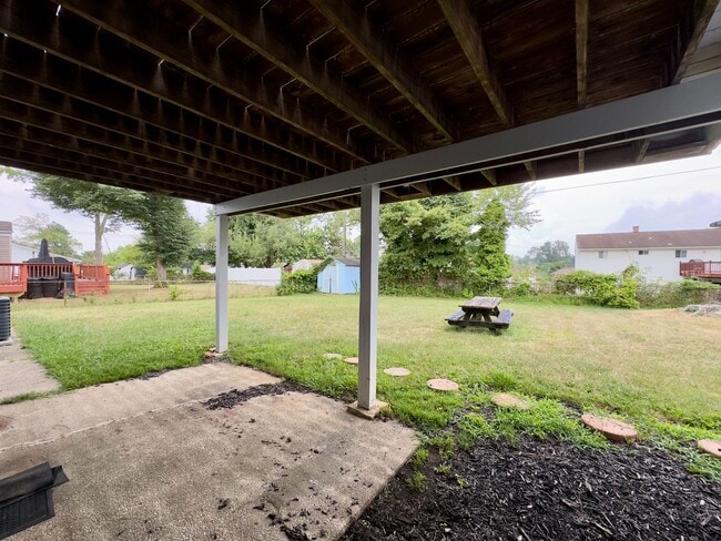 Building Photo - Charming 4 Bedroom/2 Bathroom Home with Large Backyard in Randallstown, MD!