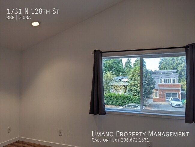 Building Photo - 1731 N 128th St