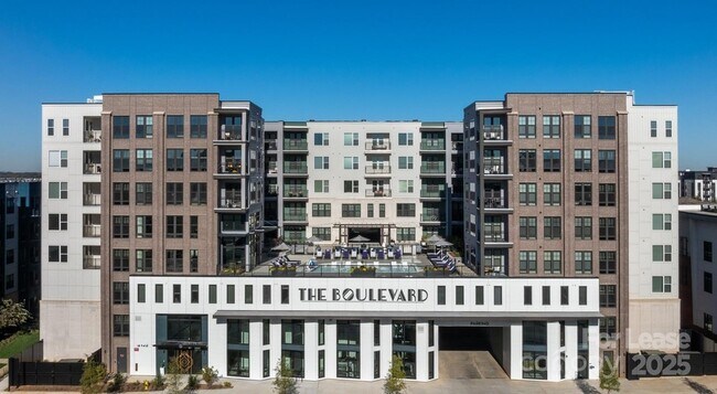 Building Photo - 2408 South Blvd