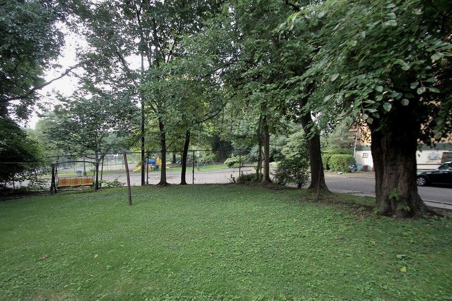 Building Photo - 316 Whitney Ave