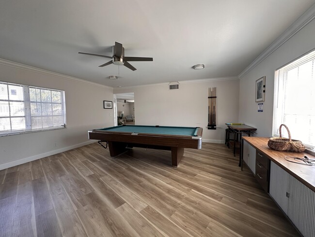 Building Photo - 5800 NE 22nd Way