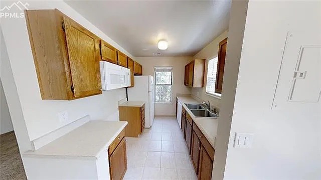 Building Photo - 2119 Troy Ct