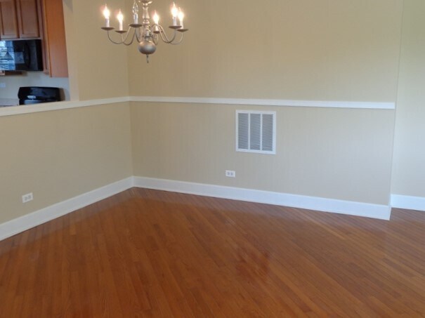 Building Photo - 2449 Emily Lane