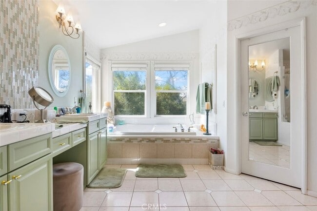 Building Photo - 5643 Willowmere Ln