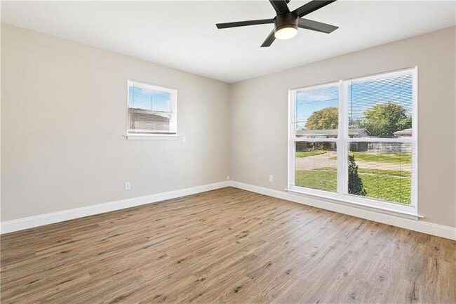 Building Photo - 2809 N Turnbull Dr