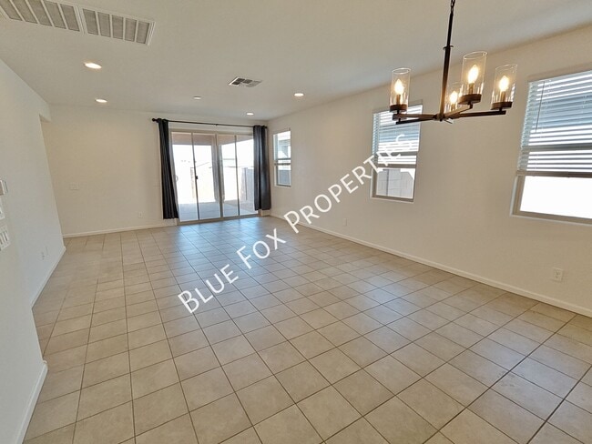 Building Photo - 6906 W Indian Clover Way