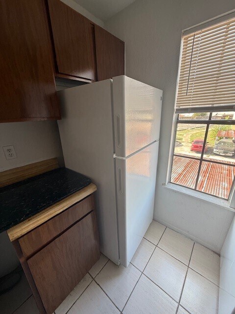 Building Photo - 8323 Wilcrest Dr