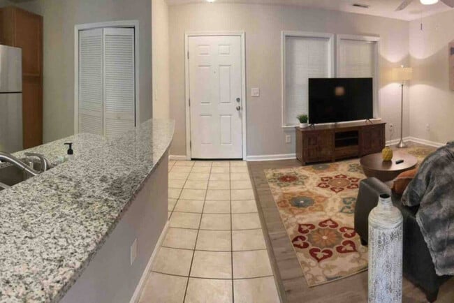 Building Photo - 3500 Clover Rd